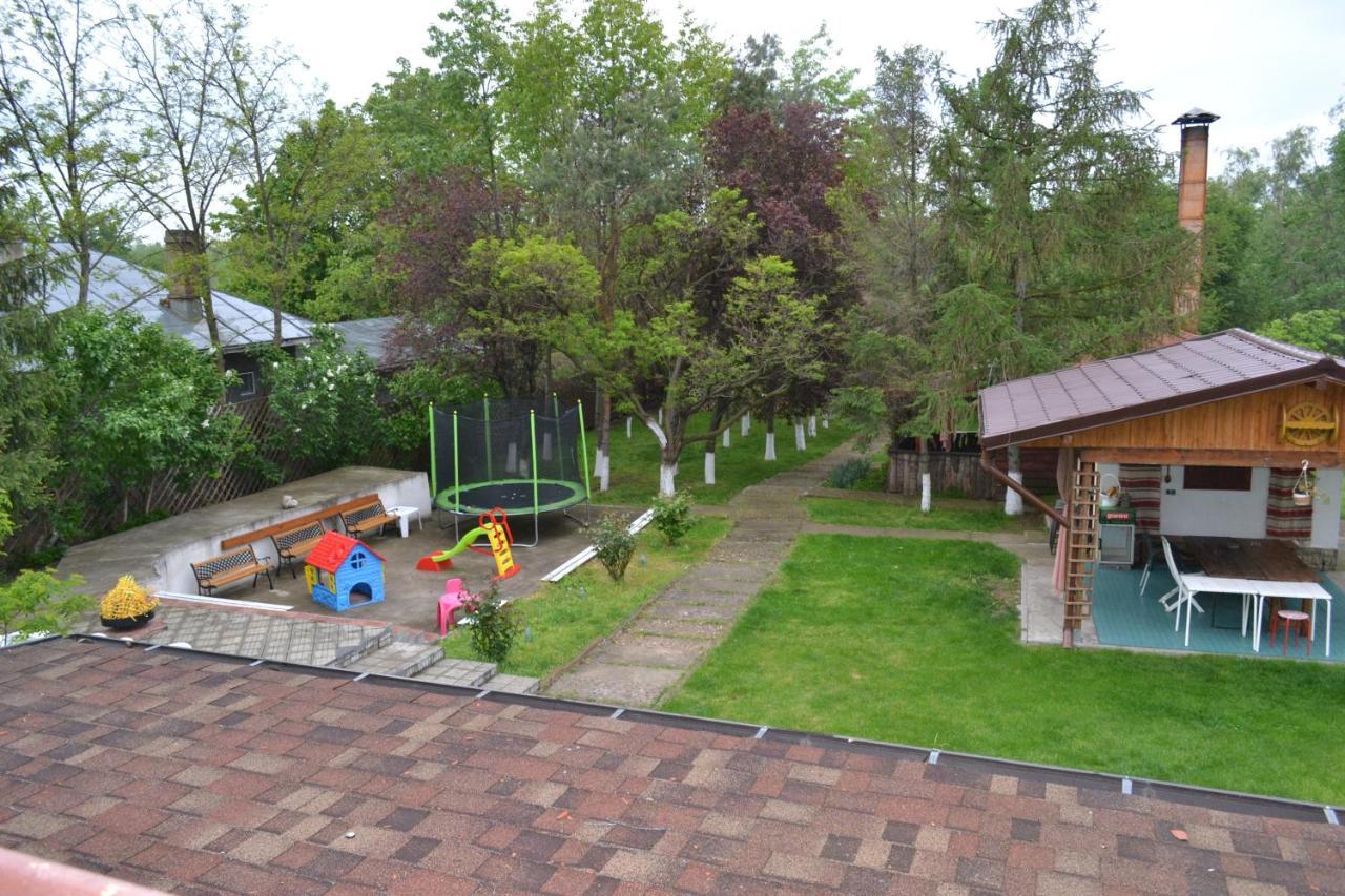 Villa Siret Sendreni Bagian luar foto